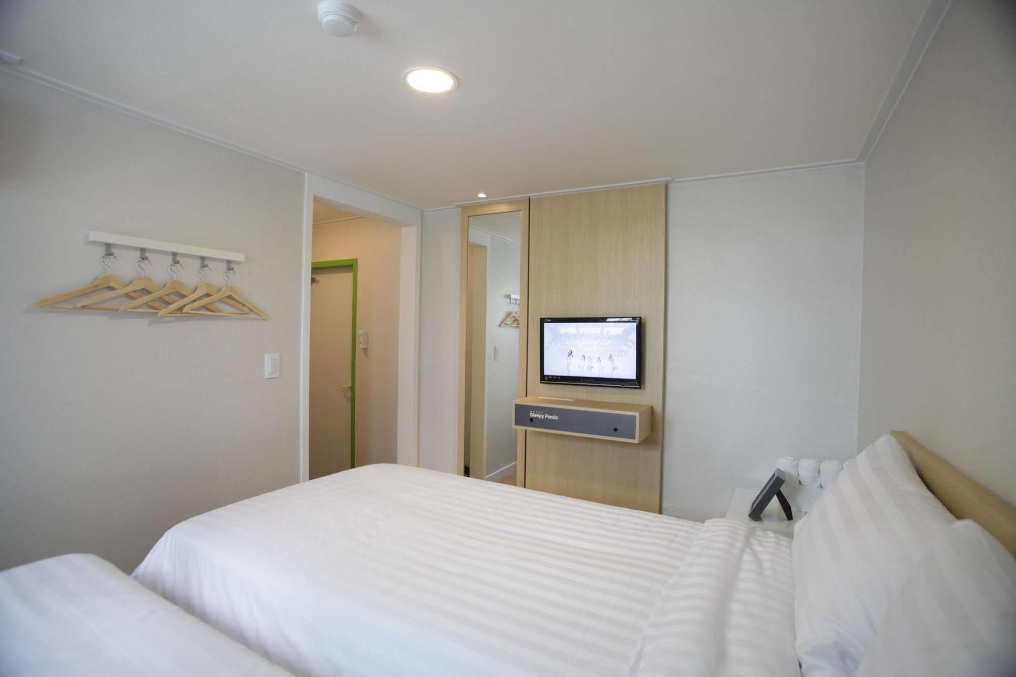 Hotel Sleepy Panda Streamwalk Seoul Jongno Exterior foto