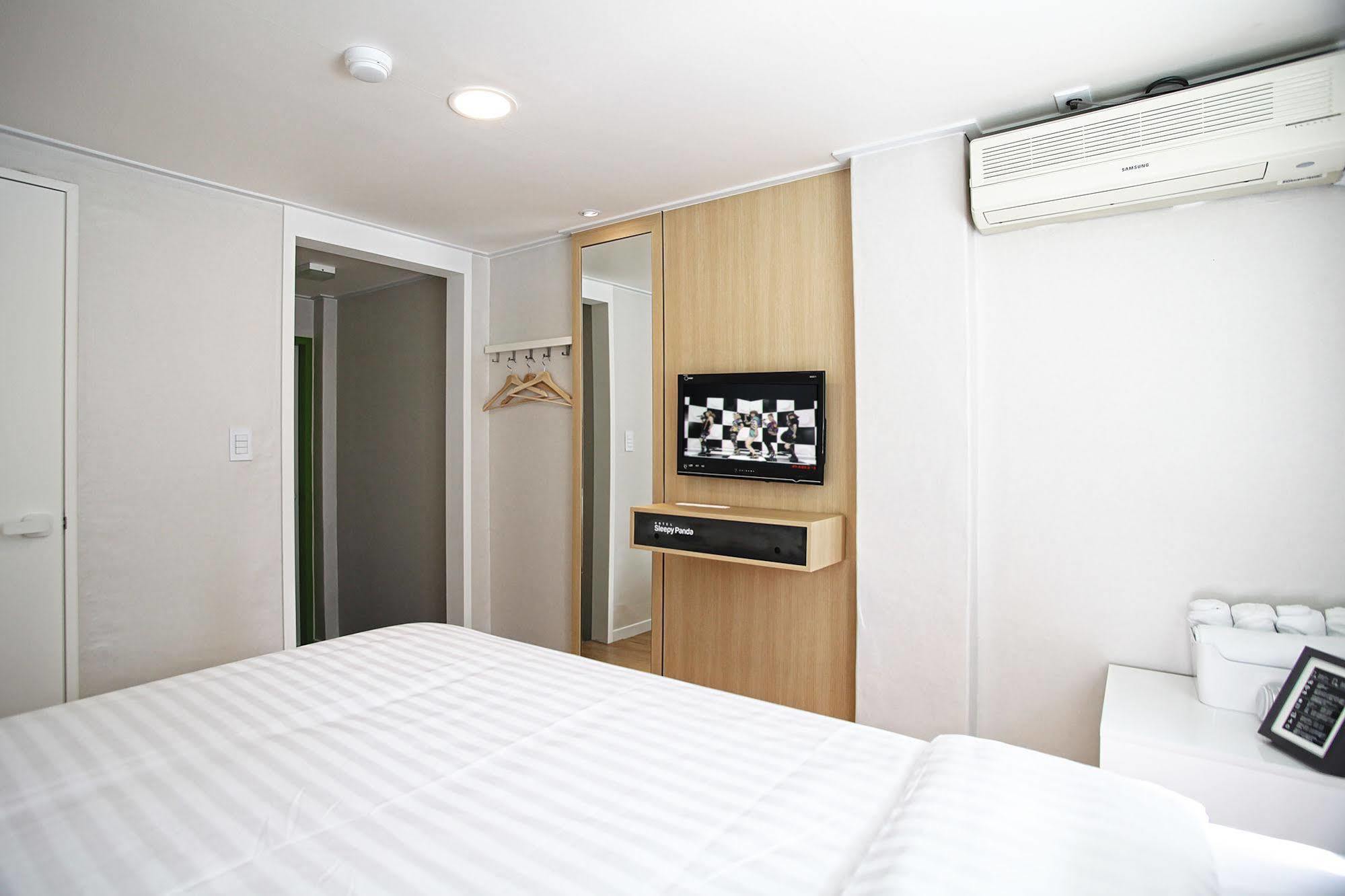 Hotel Sleepy Panda Streamwalk Seoul Jongno Exterior foto